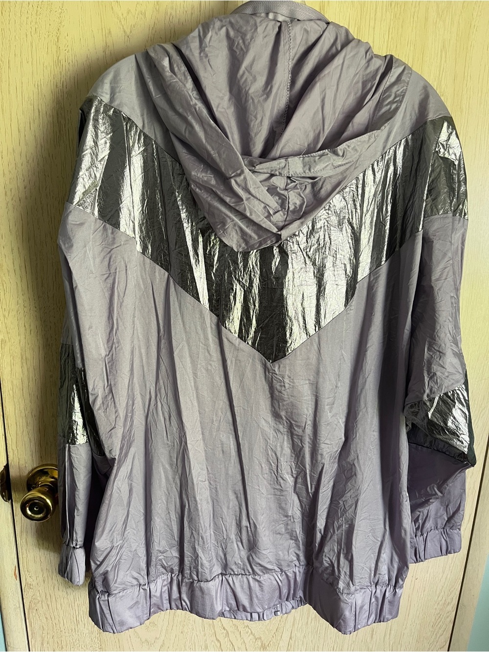 Avec Les Filles Anthropologie Windbreaker Jacket Lavender Silver w/ Hood Size L - Picture 7 of 11